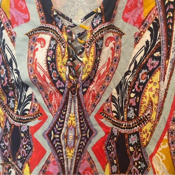 Free People Pick a Place V-Neck Bodysuit- Boho Abstract Paisley Print size L - Picture 8 of 8